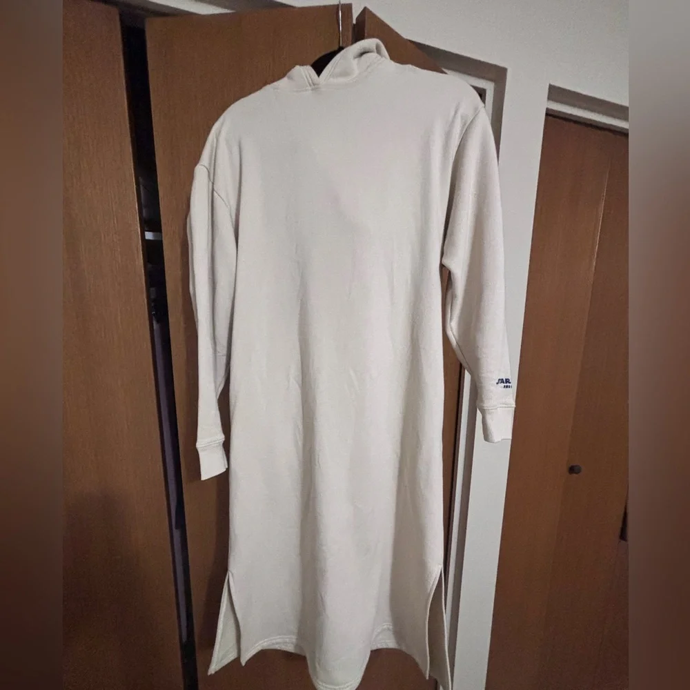 Smash + Tess x Star Wars Droid Hoodie Midi Dress - Picture 2 of 5